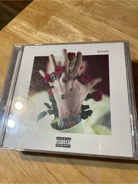 Machine Gun Kelly - Bloom (White) CD